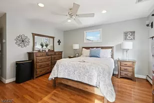 21 Rowe St, Bloomfield, NJ 07003 - Photo 29