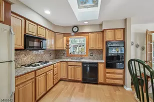 100 Grand Ave, Hanover Township, NJ 07927 - Photo 13