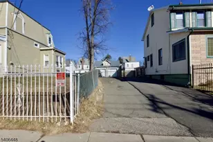 14-16 Fuller Pl, Irvington, NJ 07111 - Photo 27