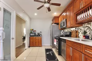 14-16 Fuller Pl, Irvington, NJ 07111 - Photo 7