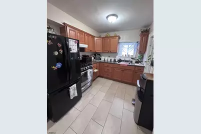 363 10th Ave, Paterson, NJ 07514 - Photo 29