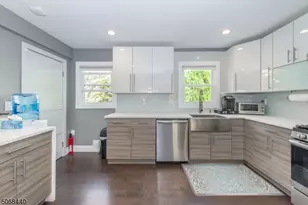 98 Scoles Ave, Clifton, NJ 07012 - Photo 3