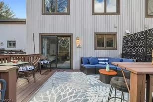 329 Alpine Ct, Stanhope, NJ 07874 - Photo 5