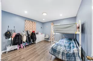 291 Seaton Ave, Roselle Park, NJ 07204 - Photo 11