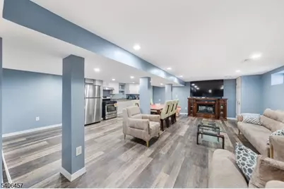 291 Seaton Ave #1, Roselle Park, NJ 07204 - Photo 17