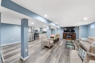 291 Seaton Ave, Roselle Park, NJ 07204 - Photo 17