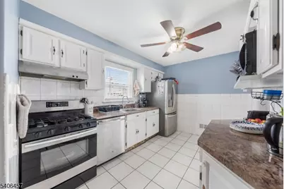 291 Seaton Ave #1, Roselle Park, NJ 07204 - Photo 3