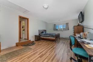 224 Bellis Rd, Holland Township, NJ 08848 - Photo 15