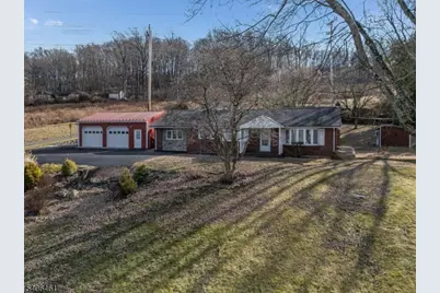 224 Bellis Rd, Holland Township, NJ 08848 - Photo 3