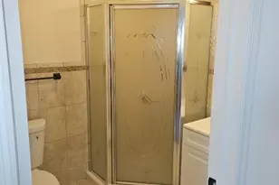 73 Linden Ave, Elmwood Park, NJ 07407 - Photo 5