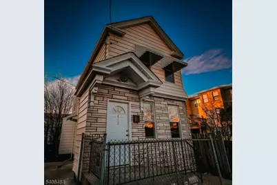563 S 17th St, Newark, NJ 07103 - Photo 25