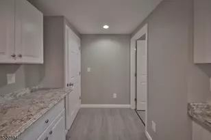 427 E Central Ave, Alpha, NJ 08865 - Photo 7