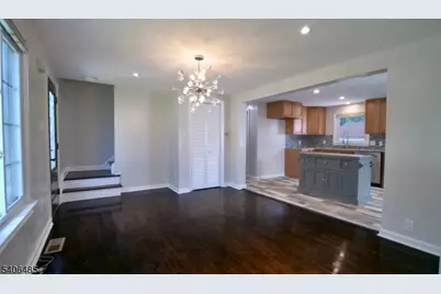 212 Burkley Pl, Union Township, NJ 07088 - Photo 5