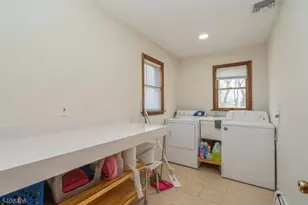 30 Claridge Ln, Raritan Township, NJ 08822 - Photo 31