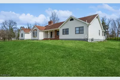 30 Claridge Ln, Raritan Township, NJ 08822 - Photo 1