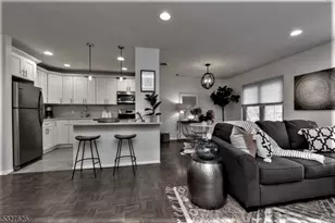 27 Up Mountain Ave C270, Montclair, NJ 07042 - Photo 5