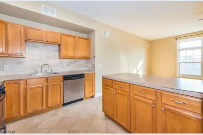 1677 Springfield Ave #14, Maplewood, NJ 07040 - Photo 9