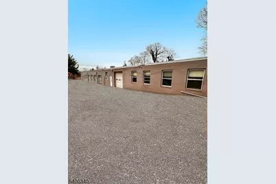 45 Carlton Ave, East Rutherford, NJ 07073 - Photo 3