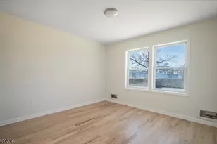 16 Olyphant Pl, Morristown, NJ 07960 - Photo 9