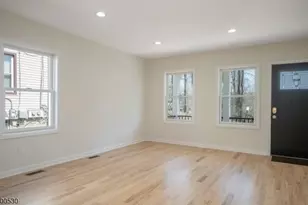 16 Olyphant Pl, Morristown, NJ 07960 - Photo 13