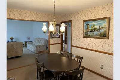 47 Ryle Ave, Little Falls Township, NJ 07424 - Photo 5