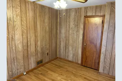 47 Ryle Ave, Little Falls Township, NJ 07424 - Photo 11