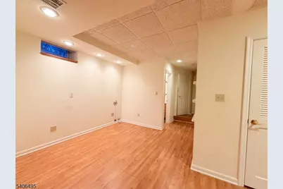 41 Manor Dr, Montgomery Township, NJ 08540 - Photo 15