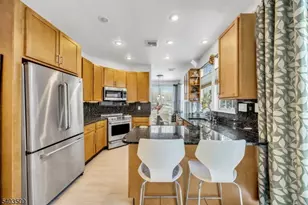 17 Mallard Ln, Bedminster Township, NJ 07921 - Photo 3