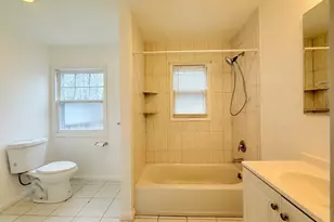 214 Elizabeth St, South Bound Brook Boro, NJ 08880 - Photo 7