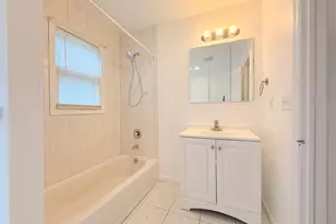 214 Elizabeth St, South Bound Brook Boro, NJ 08880 - Photo 5