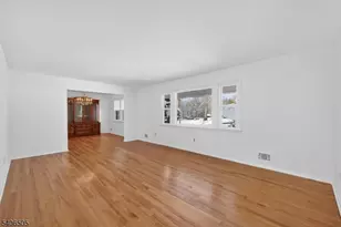 7 Madeleine Pl, Parsippany, NJ 07054 - Photo 15