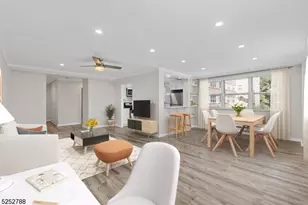 36 Hawthorne Pl, Montclair, NJ 07042 - Photo 7