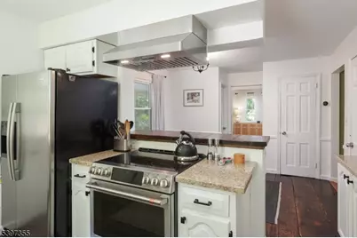 924 Maurice Ave, Rahway, NJ 07065 - Photo 15