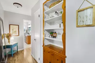 1060 Grand St, Phillipsburg, NJ 08865 - Photo 11