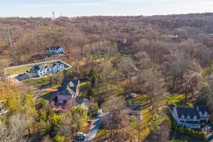 850 Valley Rd, Watchung, NJ 07069 - Photo 3