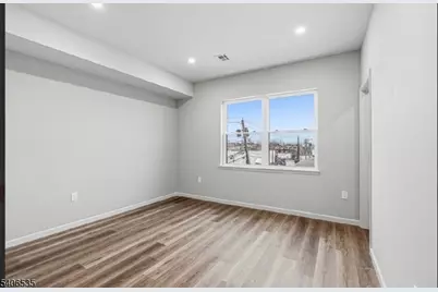 57 Rosa Park Blvd #2, Paterson, NJ 07524 - Photo 3