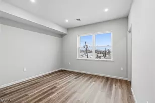 57 Rosa Park Blvd, Paterson, NJ 07524 - Photo 3