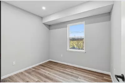 57 Rosa Park Blvd #2, Paterson, NJ 07524 - Photo 7