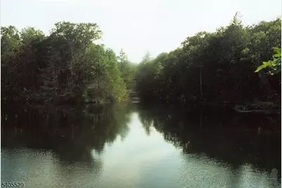 8 Cub Lake Rd, Byram Township, NJ 07821 - Photo 5