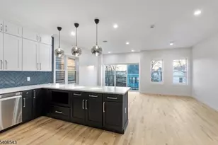 13 Voorhees, Newark, NJ 07108 - Photo 9