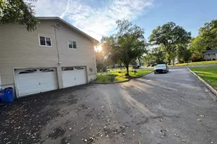 31 Green Dr, East Hanover Township, NJ 07936 - Photo 7