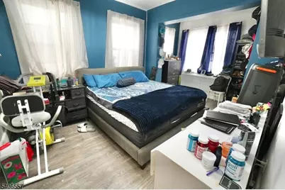 99 Grafton Ave, Newark, NJ 07104 - Photo 9