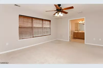 14 Scarlet Oak Dr, Montgomery Township, NJ 08540 - Photo 17