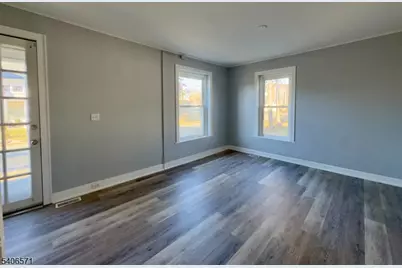 31 Diller Ave, Newton, NJ 07860 - Photo 13