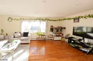 100 Eastern Wy, Rutherford, NJ 07070 - Photo 3