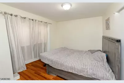 100 Eastern Way, Rutherford, NJ 07070 - Photo 9