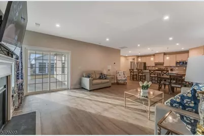 58 Redwood Run, Mansfield Township, NJ 07865 - Photo 11