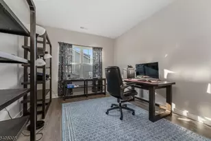 58 Redwood Run, Mansfield Township, NJ 07865 - Photo 19