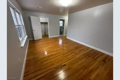 448 Catherine St, Elizabeth, NJ 07201 - Photo 9