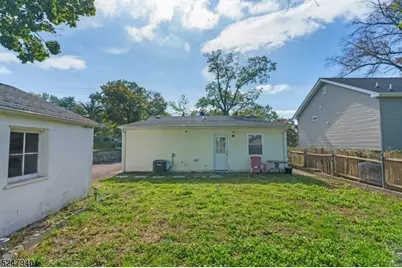 67 Woodland Ave, Woodbridge Township, NJ 08863 - Photo 13